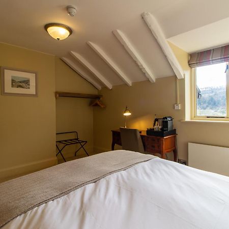 Parva Farmhouse Riverside Guesthouse Tintern Szoba fotó